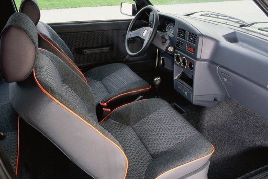Peugeot 309 Interior (2)