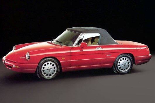 Alfa Romeo Spider (2)