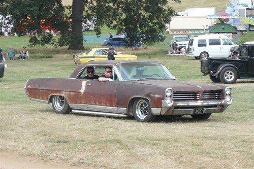 65 Pontiac Bonneville Rat Rod