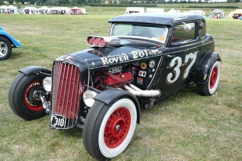 30s Rat Rod Ford ? Morris?