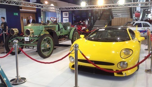 Stanley And XJ220 Historics Ascot