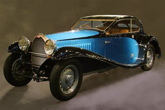 Coach Bugatti 46  Copyright H. Monestier Et M. Clément