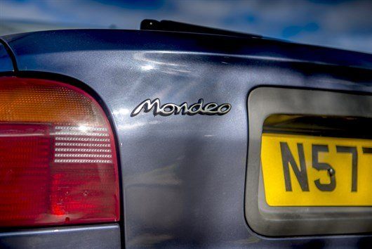 Mondeo Man _ 013