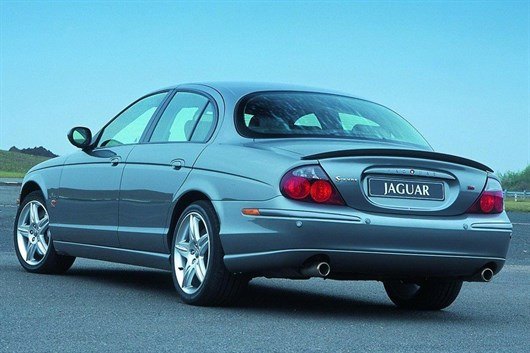 Jaguar S-type (2)