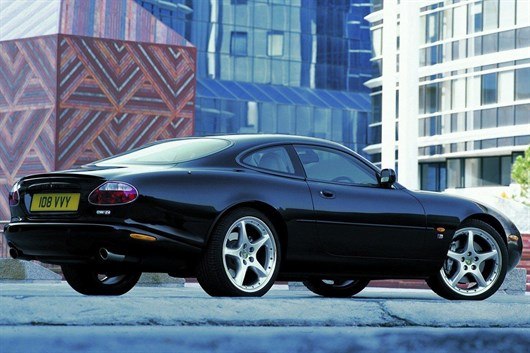 Jaguar XK8 (4)
