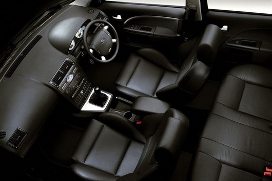 Ford Mondeo ST220 (4) (2)