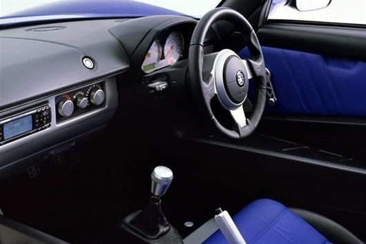 Vauxhall VX220 (3) (1)
