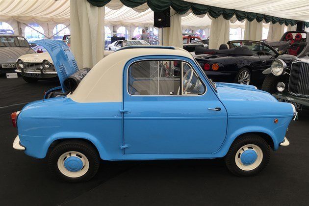 Vespa 400 Luxe 1958 Side Historics