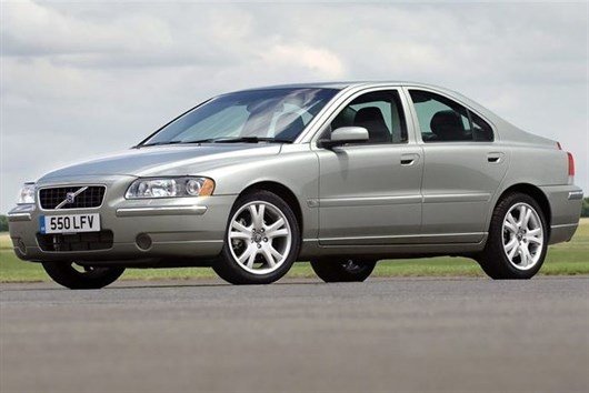 Volvo S60 (3)