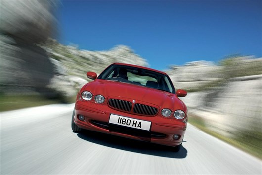 Jaguar X-type (2)