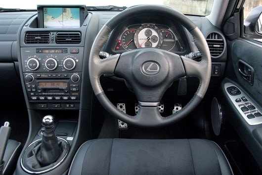 1999 Lexus IS200 (3)