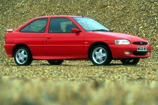 Ford Escort RS2000 (3)