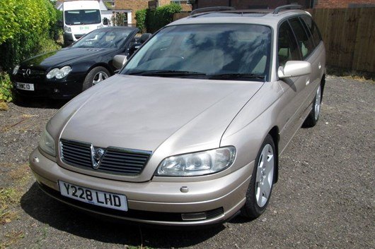 Vauxhall Omega (1)
