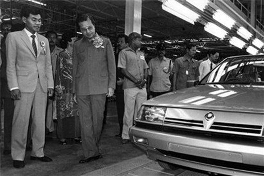 Proton Saga (2)