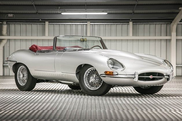 Jaguar E-Type S1 4.2 Rdstr 1966 Historics 