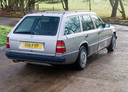Mercedes W124 Estate (3)